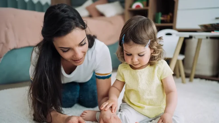 Lee más sobre el artículo 👶✨ ¡TRABAJOS COMO NIÑERA | +100 VACANTES! 🍼💖